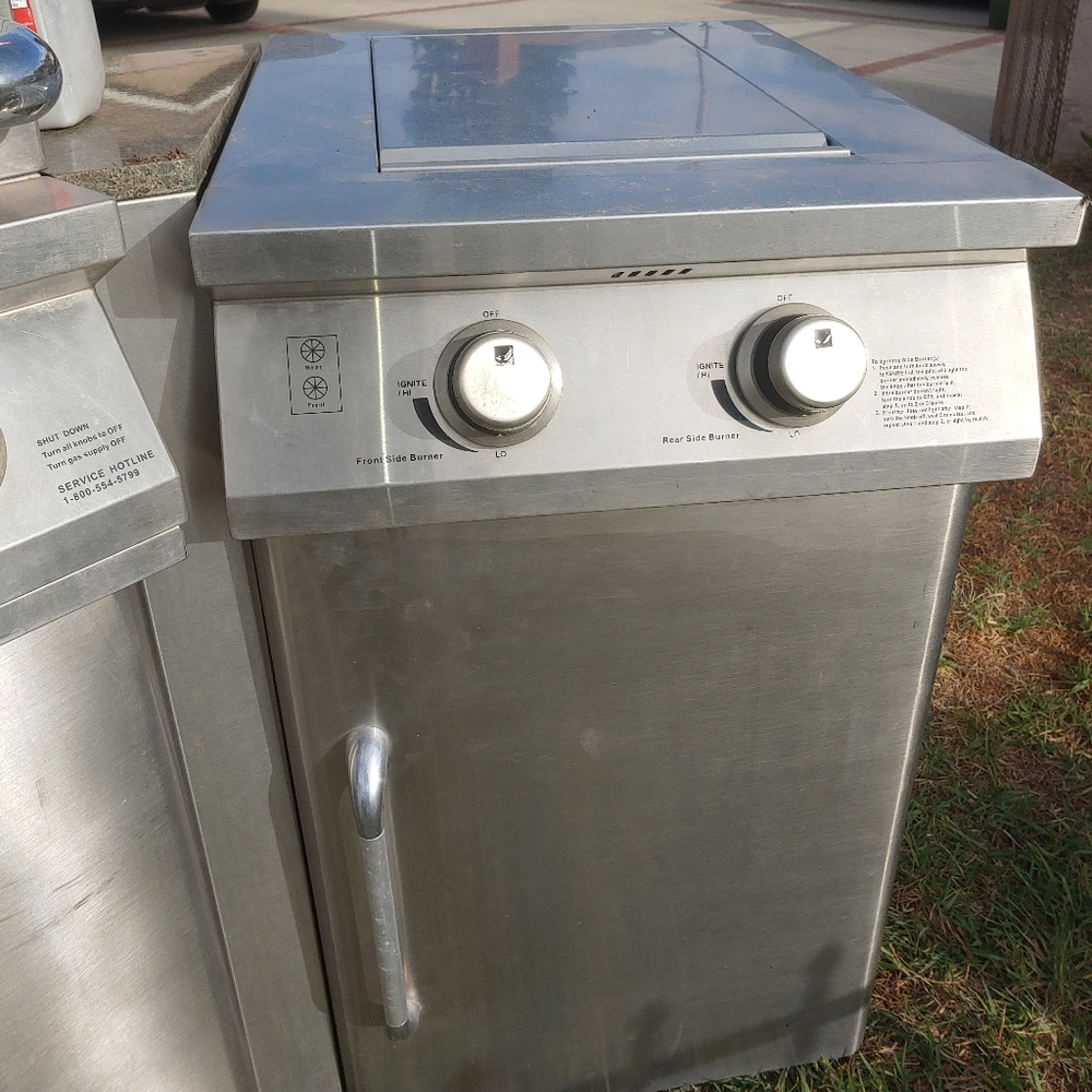 BBQ GRILL